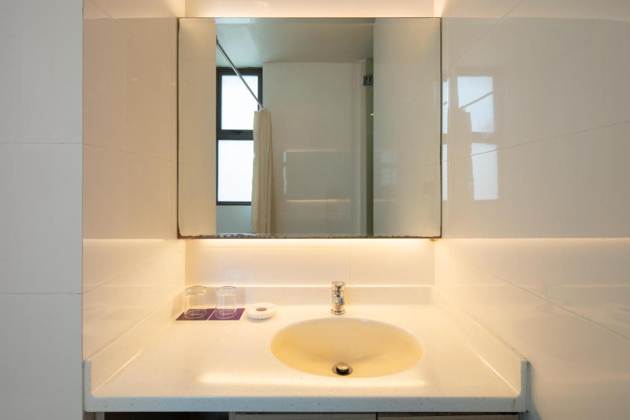 Aqueen Hotel Lavender Singapore Eksteriør bilde