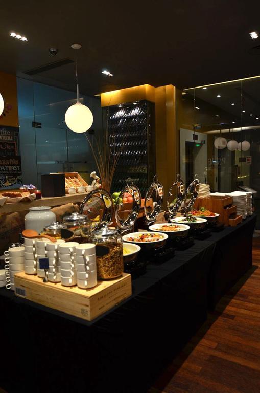 Aqueen Hotel Lavender Singapore Eksteriør bilde